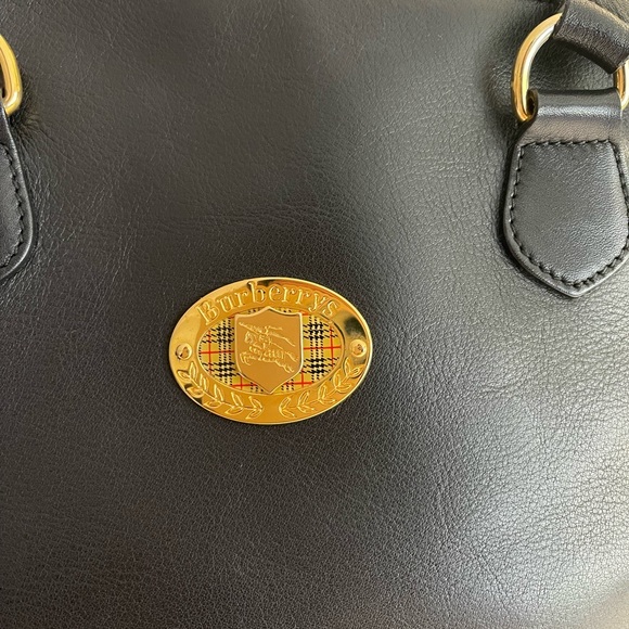 Burberry Vintage leather bag - Picture 4 of 9